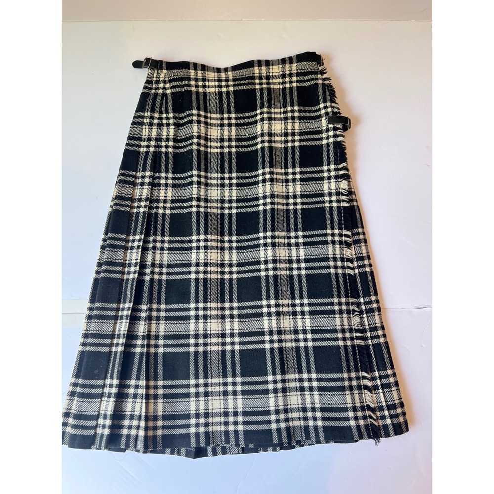 Scotia Fabrics Black White Plaid Wool Kilt Skirt Made in Scotland Pleated Midi